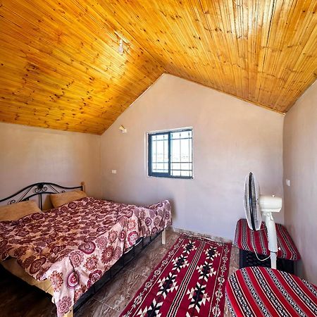 Wadi Al-Wala View Camp Madaba Exterior foto
