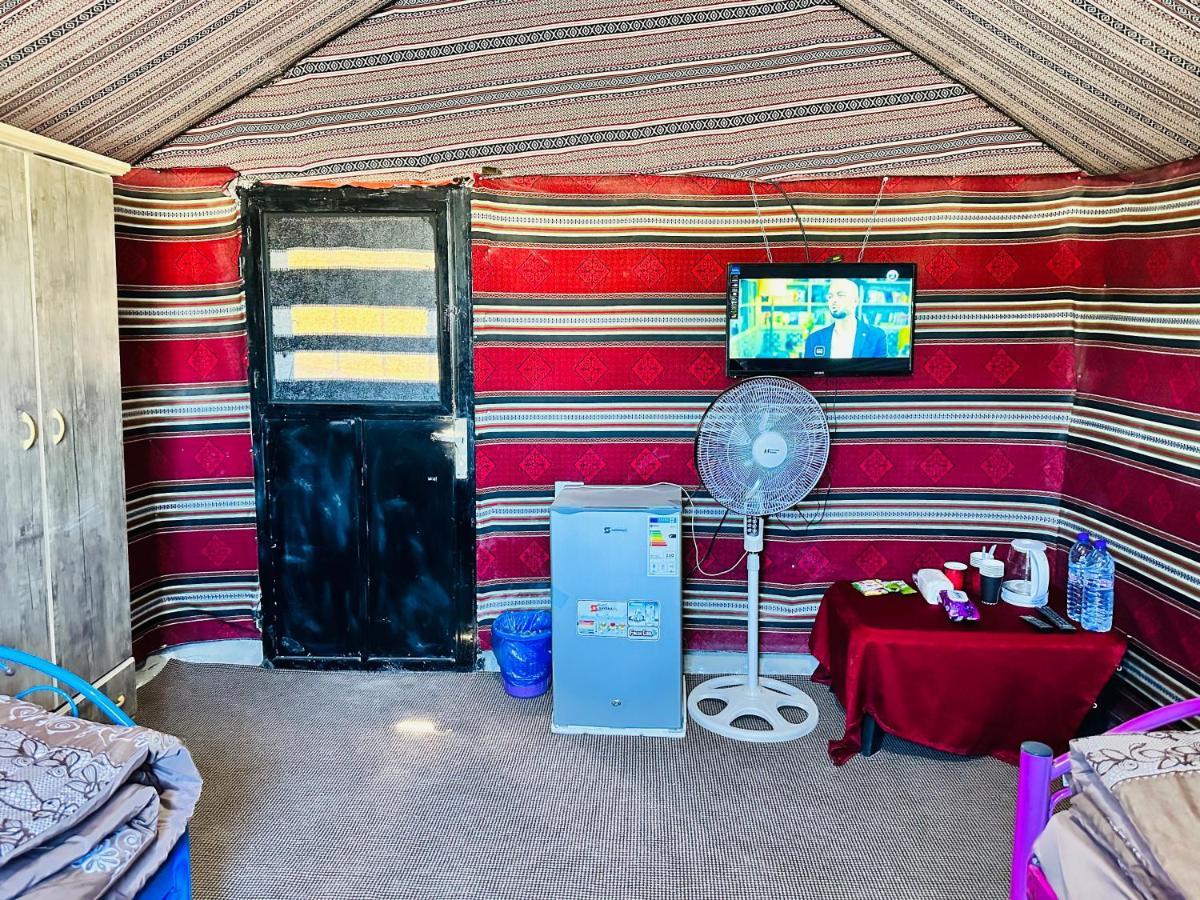 Wadi Al-Wala View Camp Madaba Exterior foto
