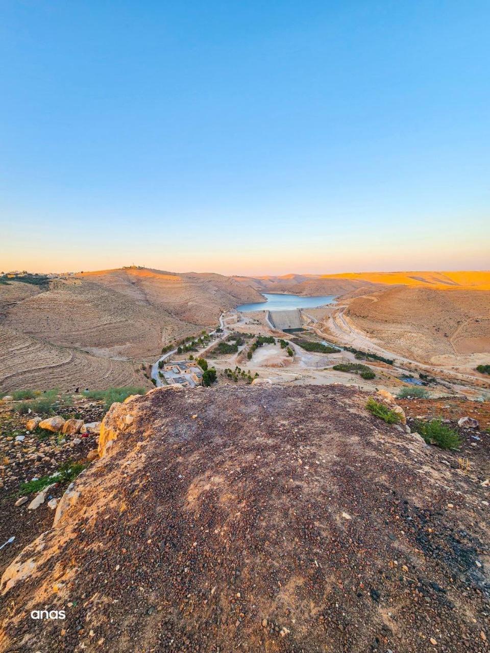 Wadi Al-Wala View Camp Madaba Exterior foto